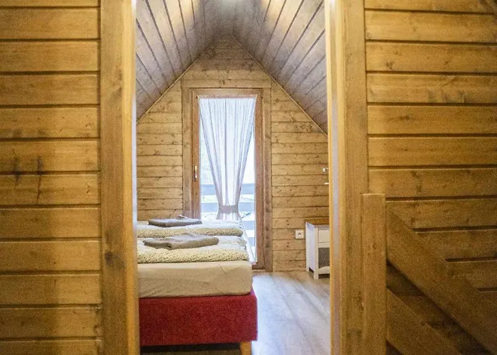 Pod Hradom 2 * Uhrovske Podhradie